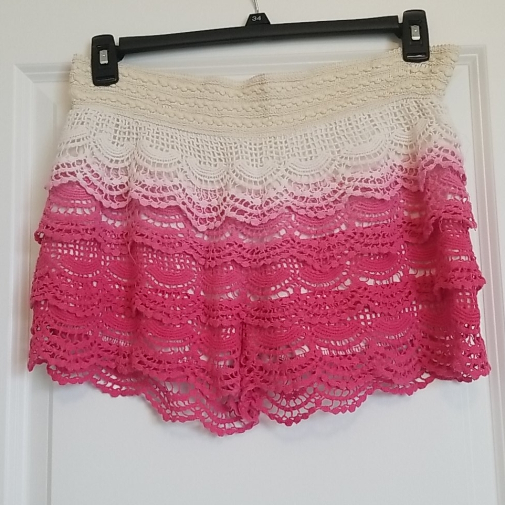 Crocheted pink ombre shorts